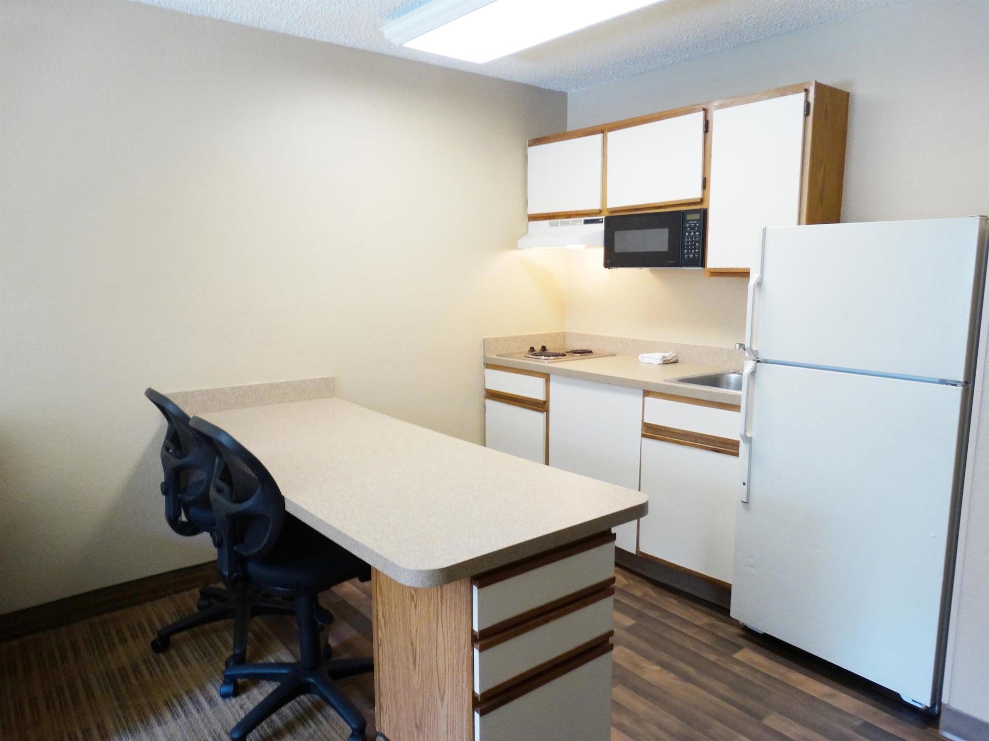 Extended Stay America Suites - Louisville - Alliant Avenue Eksteriør billede