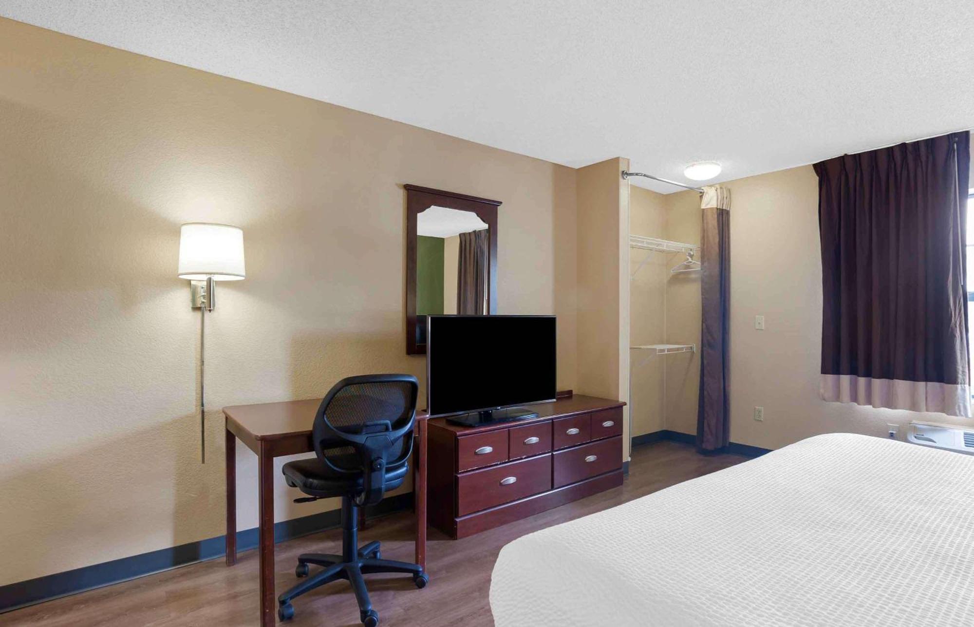 Extended Stay America Suites - Louisville - Alliant Avenue Eksteriør billede