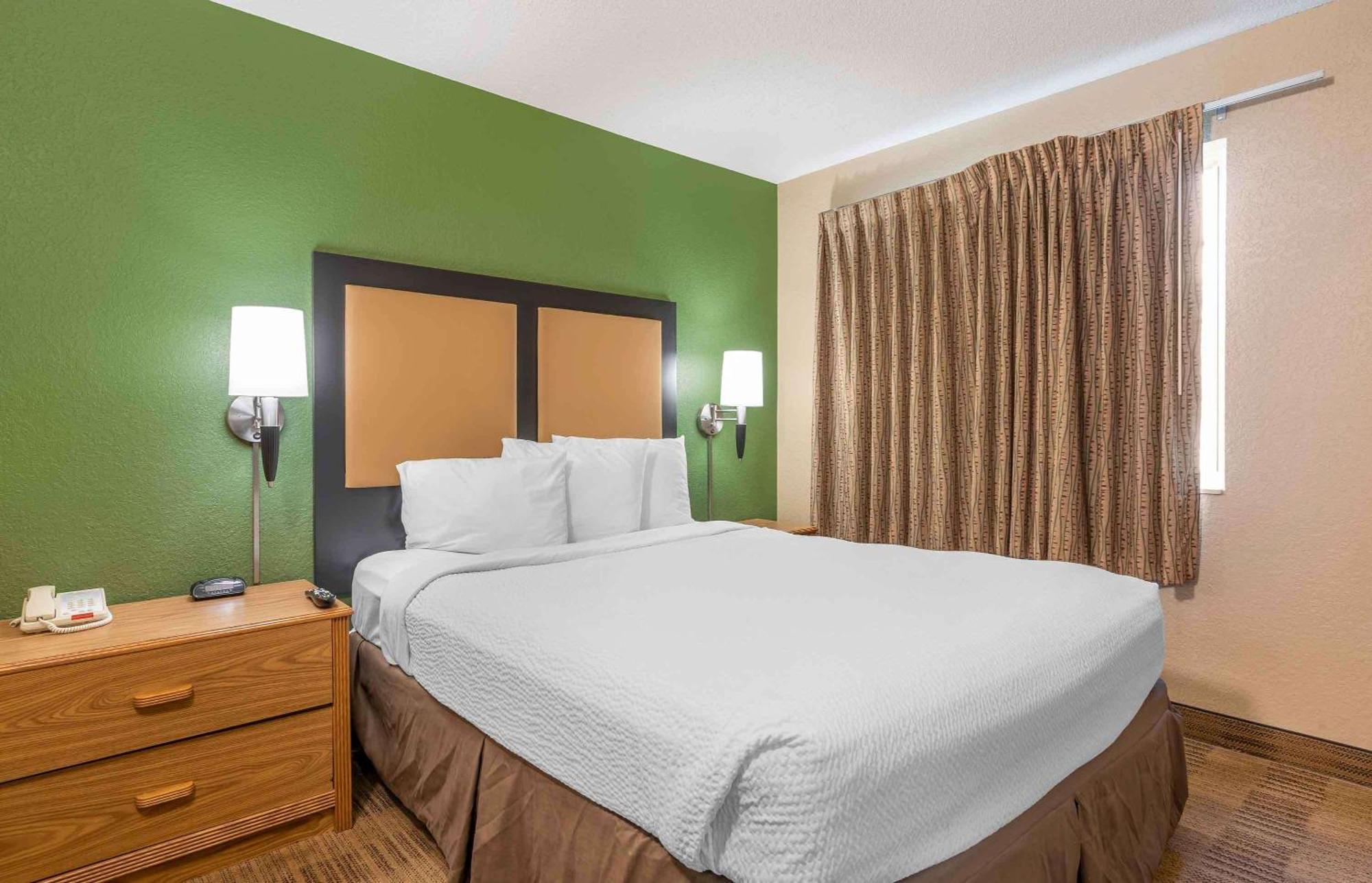 Extended Stay America Suites - Louisville - Alliant Avenue Eksteriør billede