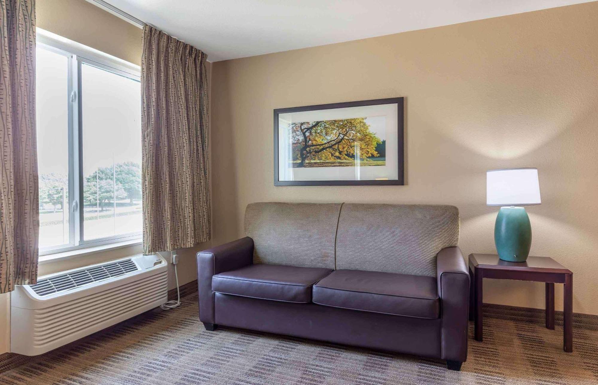 Extended Stay America Suites - Louisville - Alliant Avenue Eksteriør billede