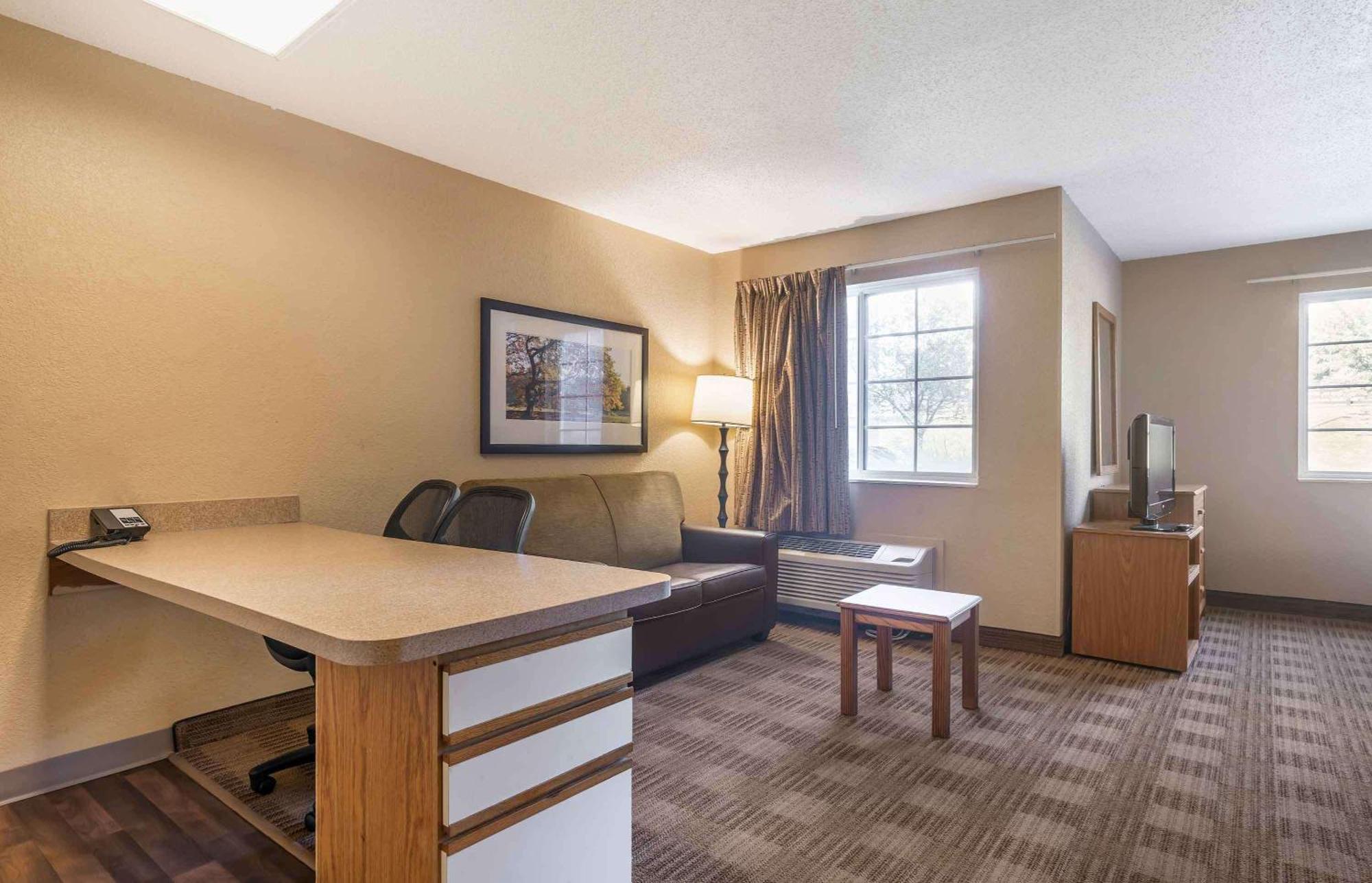 Extended Stay America Suites - Louisville - Alliant Avenue Eksteriør billede