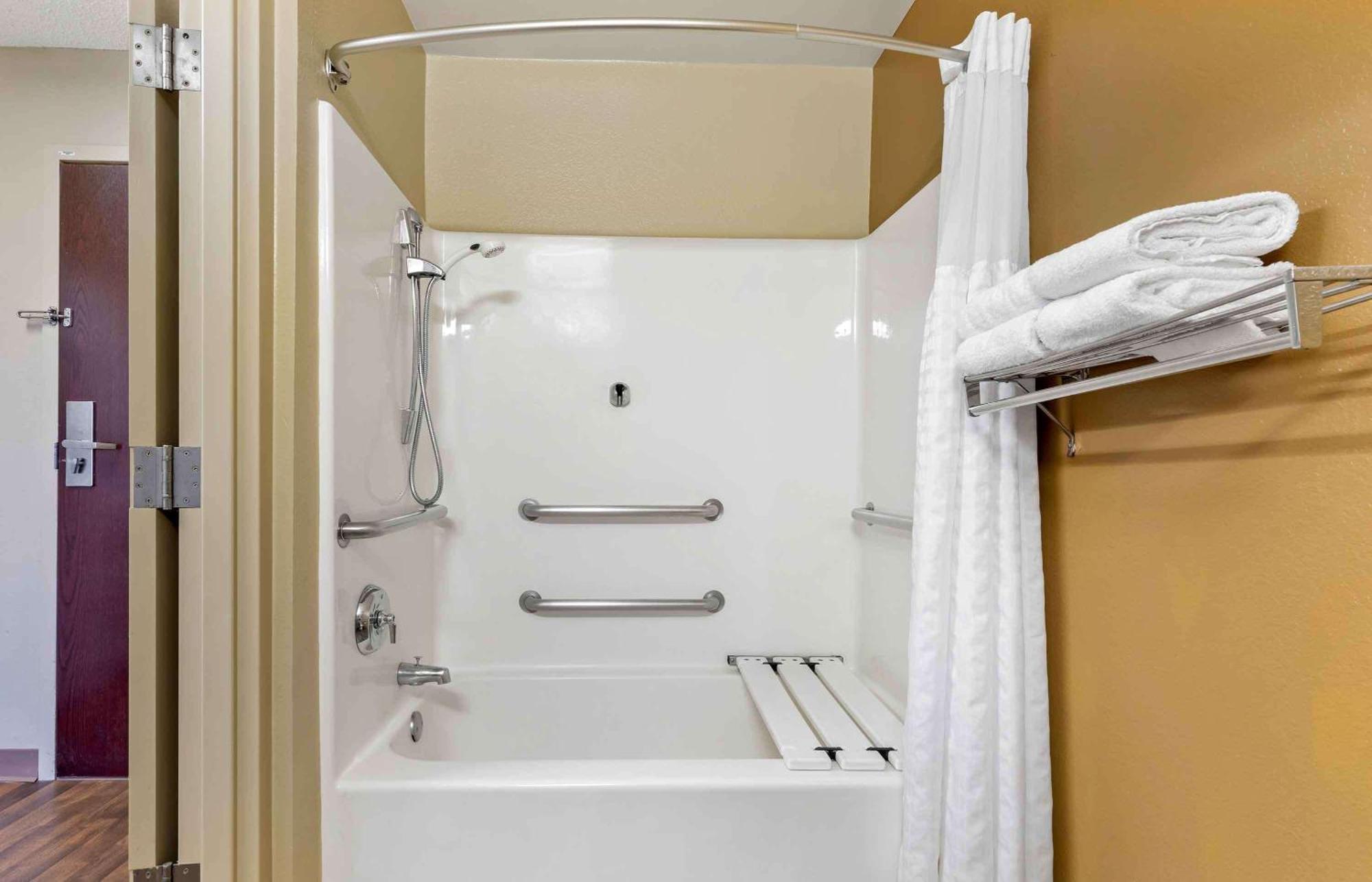 Extended Stay America Suites - Louisville - Alliant Avenue Eksteriør billede