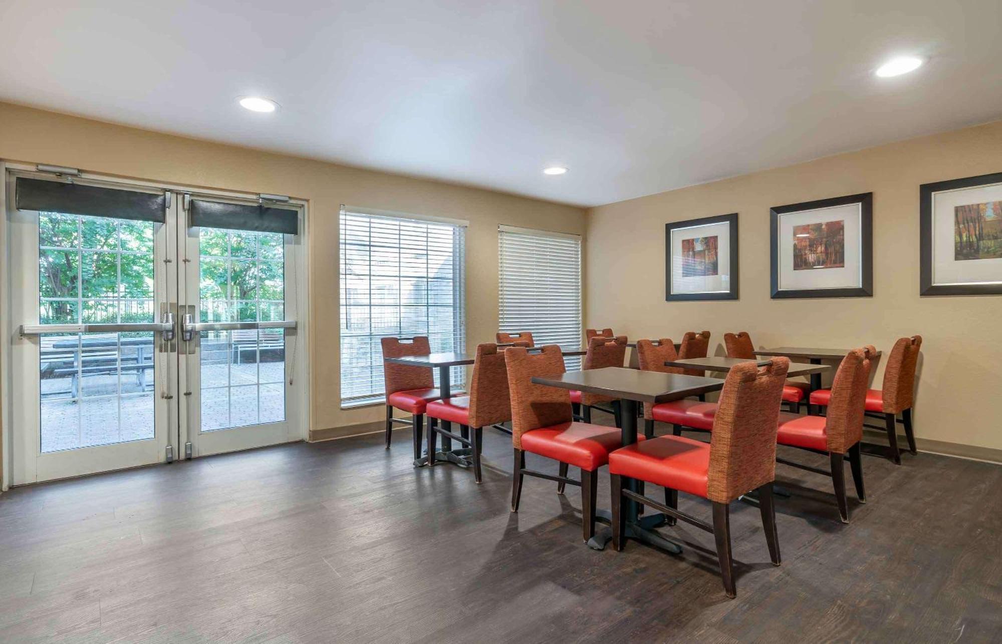 Extended Stay America Suites - Louisville - Alliant Avenue Eksteriør billede