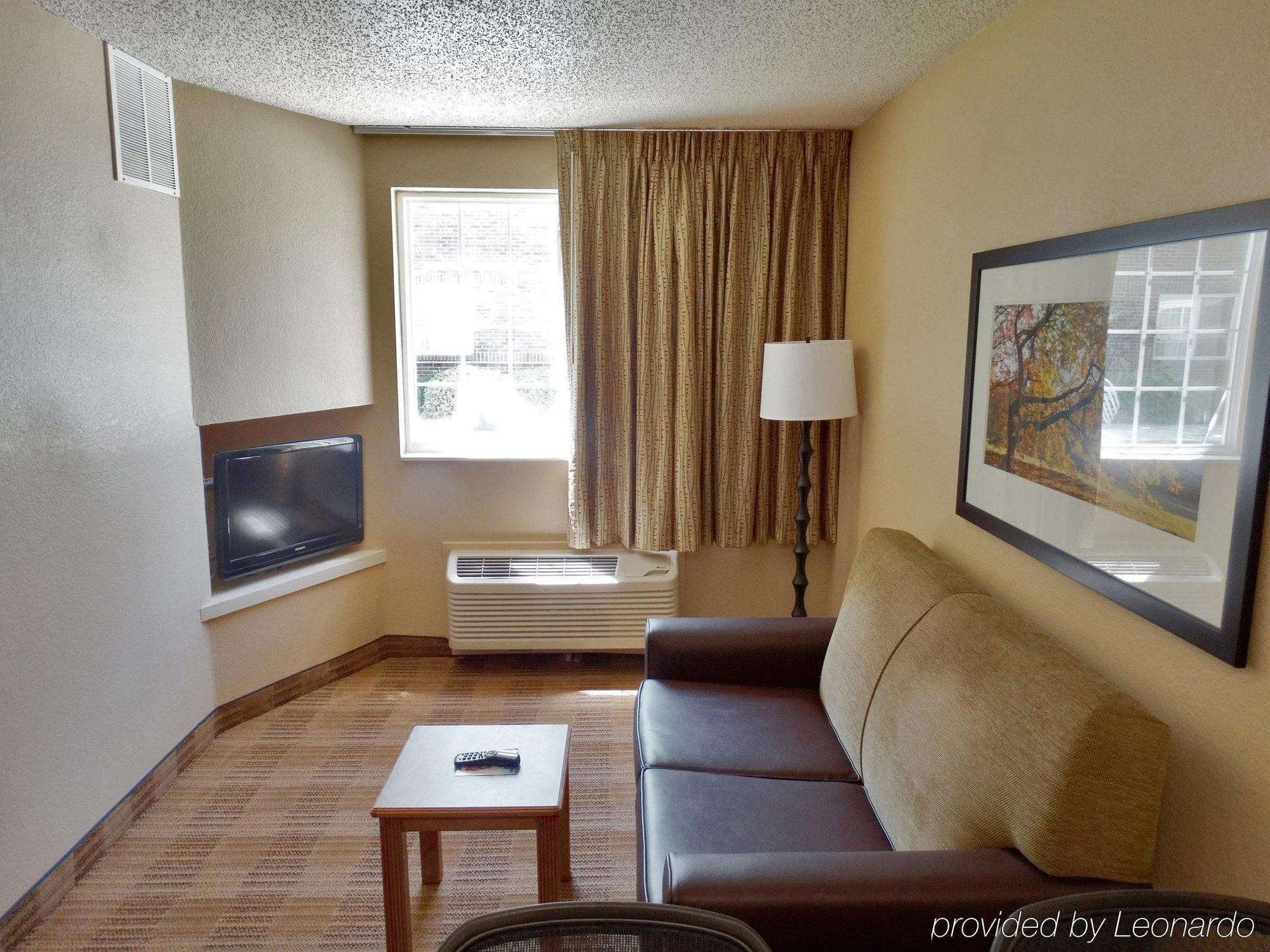 Extended Stay America Suites - Louisville - Alliant Avenue Eksteriør billede